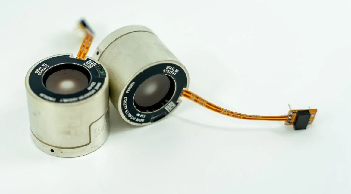 Nocturn Industries Gen 3 Molded Katana Ultralight Articulating Night Vision Binocular (UANVB) – Complete Binocular w/ Elbit 2000-2376 FOM Tubes